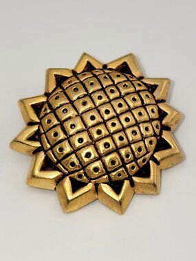 3/$30 Vintage Sunflower Brooch Gold Tone Floral Pin